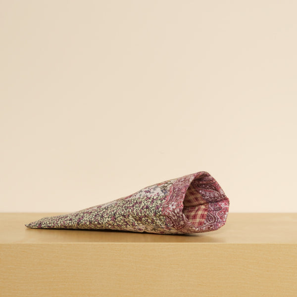 Floral Glasses Holder